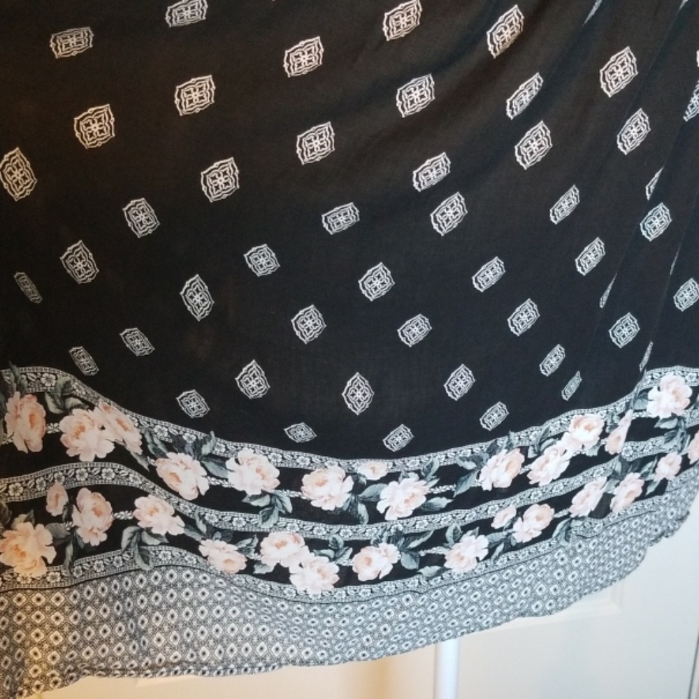 Smocked Torrid Blouse 3X - Picture 2 of 6